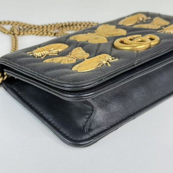 Gucci Black Leather Marmont Shoulder Bag with Gold Bee & Butterfly Embellishment - Picture 7 of 10